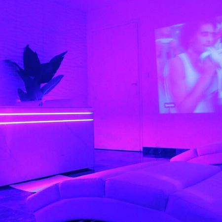Dima Suite Jacuzzi Privatif Vedène Eksteriør bilde